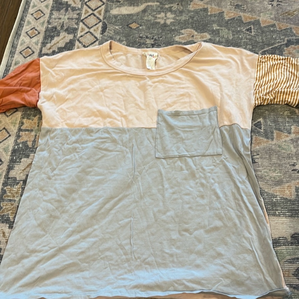 Loose fit pocket color block t shirt